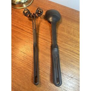 Pampered Chef Black Nylon Spiral Whisk Plastic Retired #2330 Plus Lg Spoon